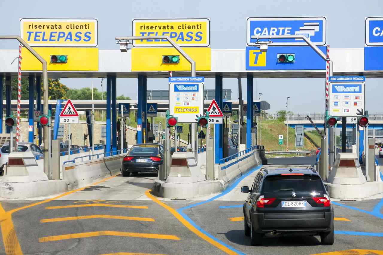 Telepass, multa da 2 milioni: trattamento dati e informativa RC